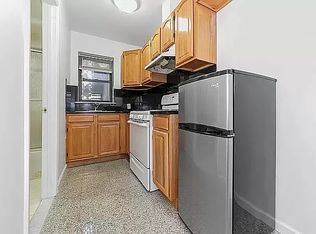 185 Hester St APT 3R, New York, NY 10013