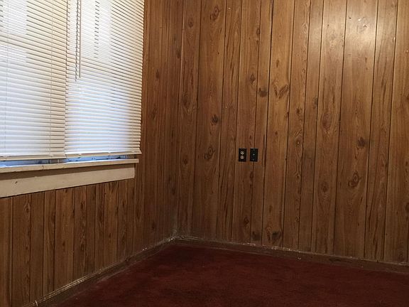 5th image of 703 S Virginia St