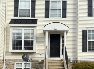 346 Shadbush Dr, Blacklick, OH 43004