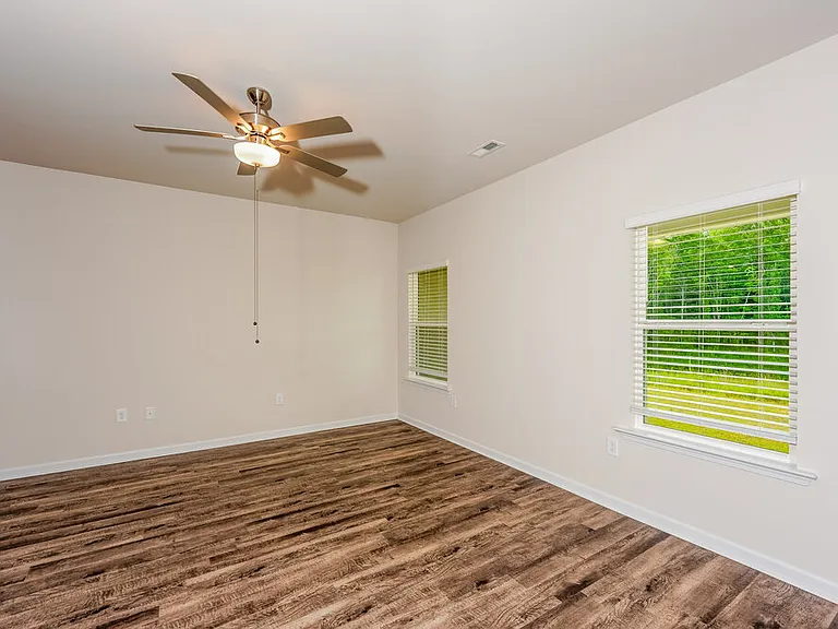 4537 Morgan Dr — Photo 6
