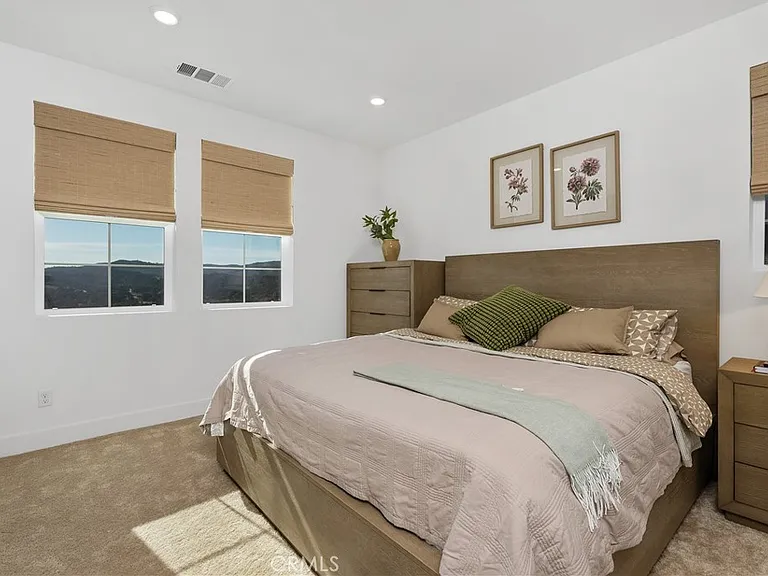 262 Heartland Way — Photo 34