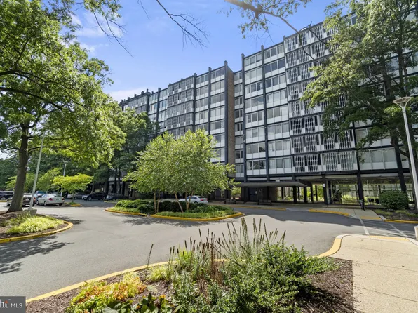 1311 Delaware Ave SW APT S127, Washington, DC 20024