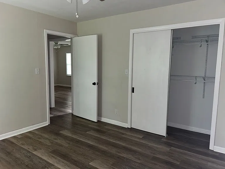 1380 Cummins Ferry Rd — Photo 11