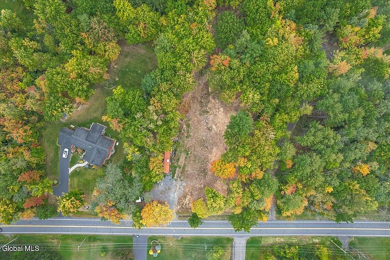 4th image of 11 Snake Hill Road