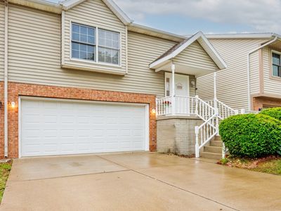 12 Parkshores Dr, Bloomington, IL, 61701