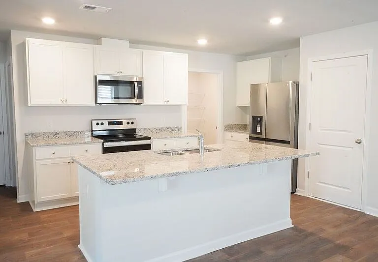 491 Coconut Dr — Photo 10