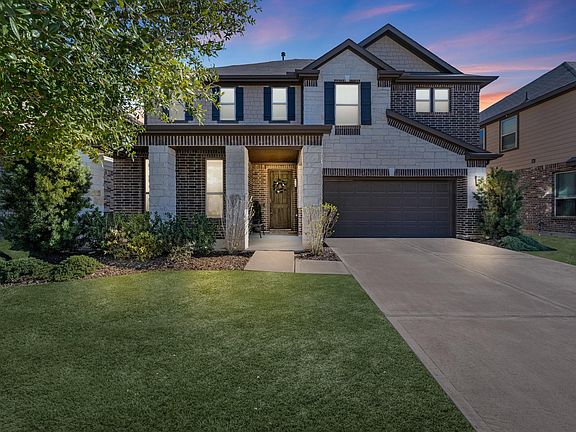 2nd image of 5126 Avondale Rise St