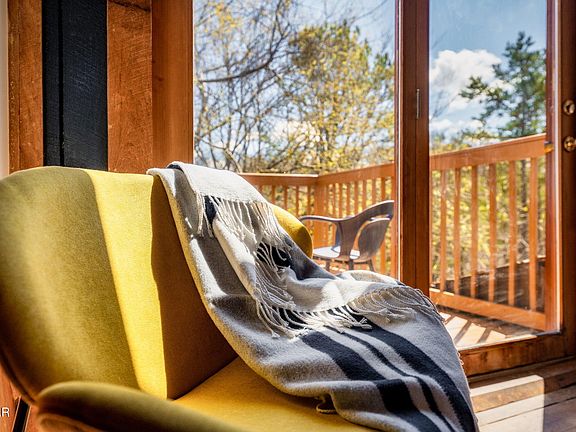 53rd image of 1008 Walini Way