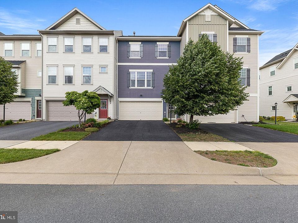 1st image of 107 Blackford Dr