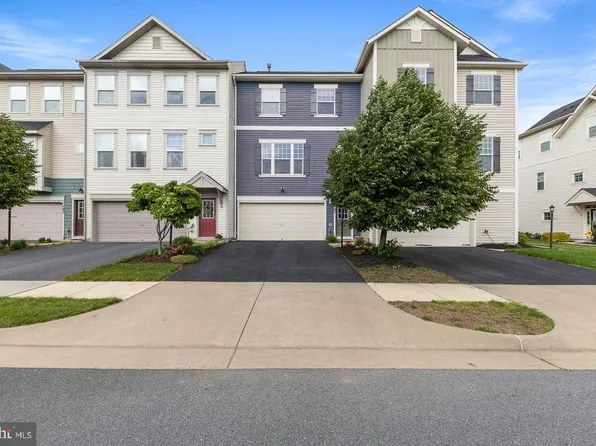 107 Blackford Dr, Stephenson, VA 22656