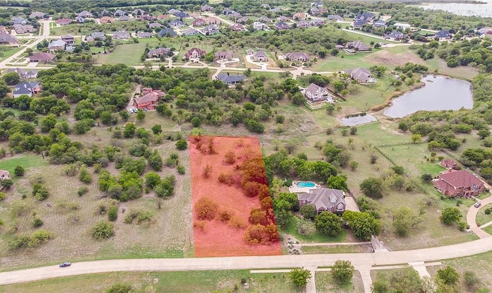 1st image of 1020 Mallard Pointe Dr