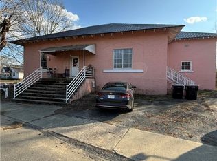 13 Smythe St #A, Belton, SC 29627