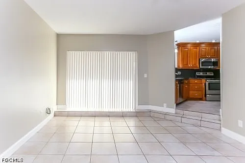 1150 SW 25th Ave — Photo 7