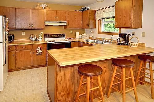 2nd image of 1522 Erin Ln