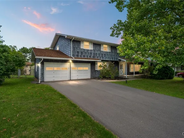 106 Donridge Dr, Syracuse, NY 13214