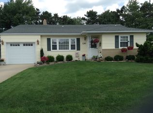 130 Castleton Dr, Toms River, NJ 08757