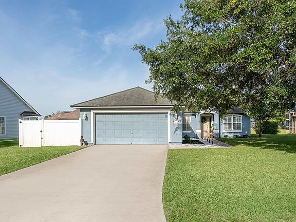 5th image of 284 N Churchill Dr