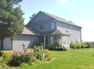 12110 Hart Ave NW, Annandale, MN 55302