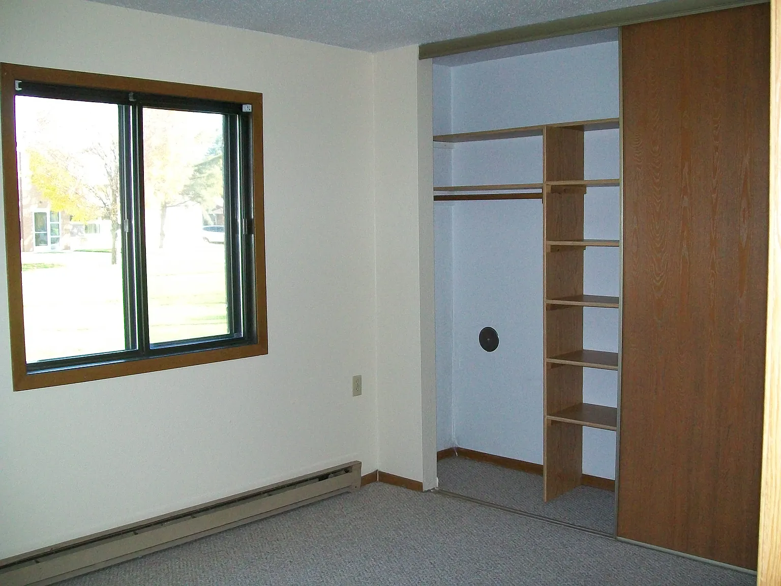 1 bed, 650 sqft, $729 — Photo 4