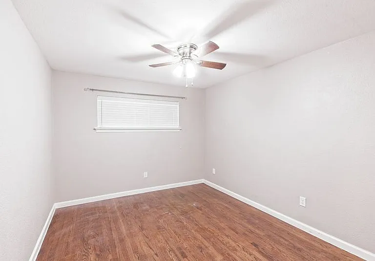 304 S Grove Rd — Photo 26