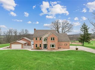 137 Pearce Rd, Mars, PA 16046