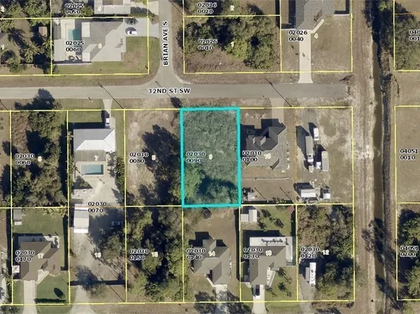 3905 32nd St SW, Lehigh Acres, FL 33976