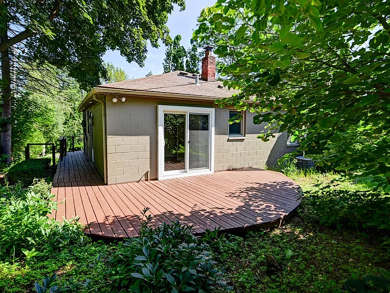1404 Wyldhaven Ave — Photo 30