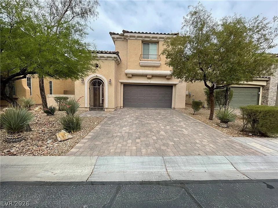 9778 Twin Ponds Ct