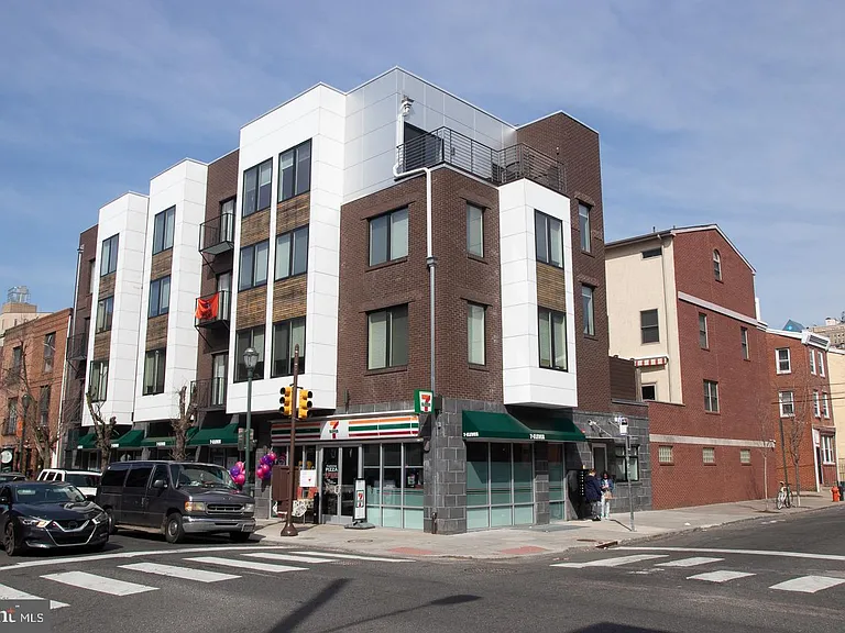 1701 South St #2 — Photo 12