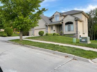 2609 Eagle Ridge Dr, Council Bluffs, IA 51503