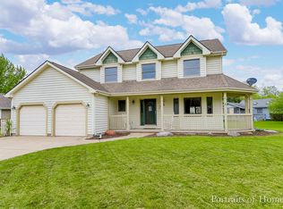 803 E Edgelawn Dr, Plano, IL 60545