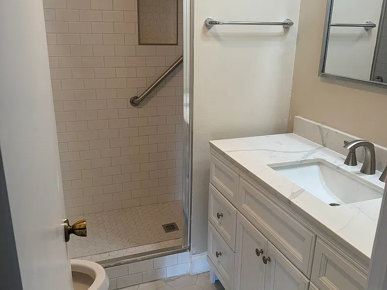 7441 S Atlanta Ave — Photo 7