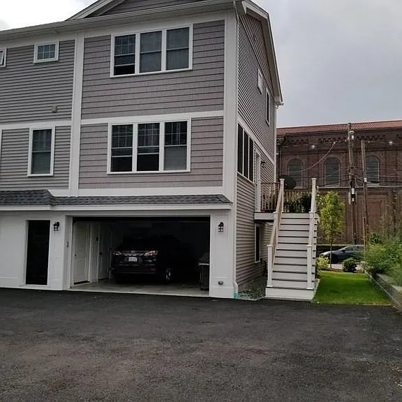 40 Cushing St #1 — Photo 7