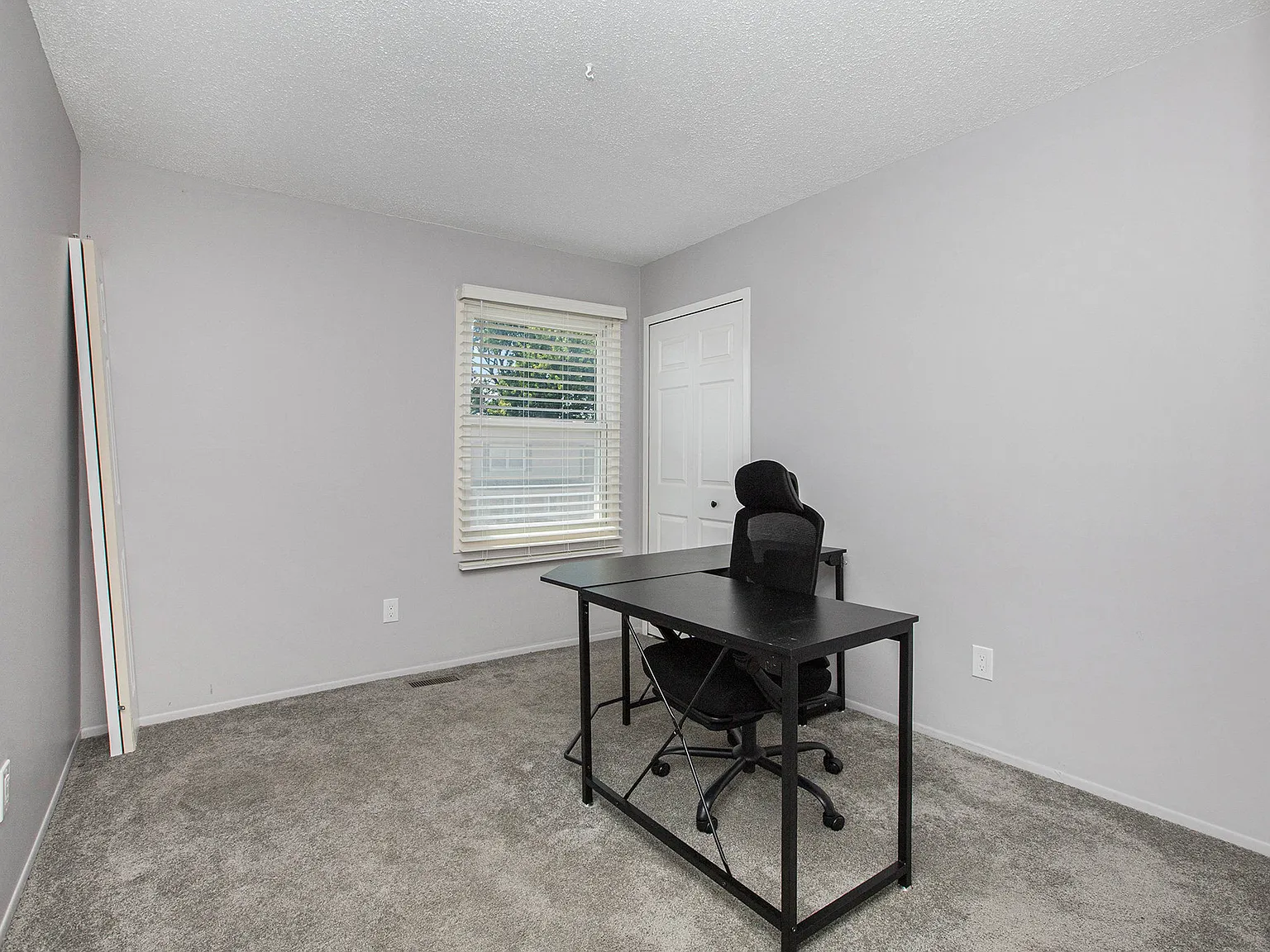 13346 Lake Pointe Blvd - 1 — Photo 3