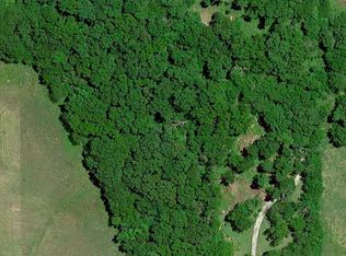 4705 Eisenhower Rd, Ottawa, KS 66067