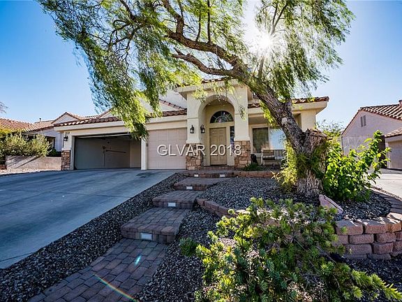 3rd image of 682 Ladywood Ln
