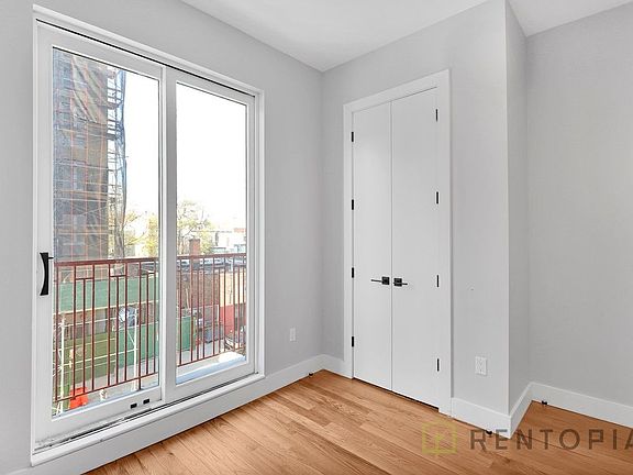 5th image of 2178 Bergen Ave #4C