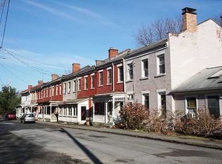 24 Brick Row, Athens, NY 12015