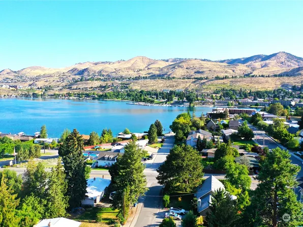 515 S Lake Street, Chelan, WA 98816