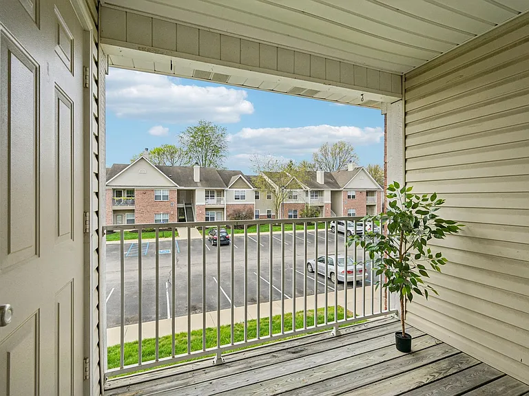 Bayberry Place Apartments — Photo 19