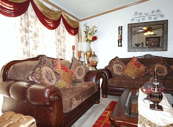 3rd image of 317 1st St E