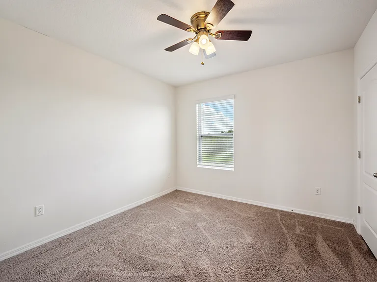 2062 Blue Highlands Dr — Photo 31