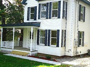 472 Middle Rd #A, Portsmouth, NH 03801