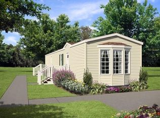 10 Toadstool Knls, Charlestown, RI 02813