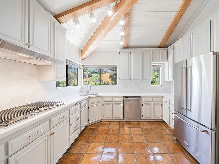 5245 Elvira Rd — Photo 12