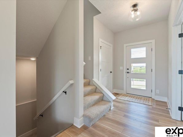 11905 S 68th Ave, Papillion, NE 68133 view 3