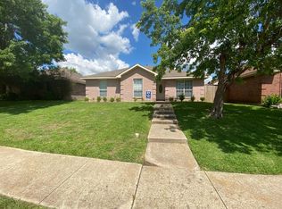 778 Catalina Dr, Lancaster, TX 75146