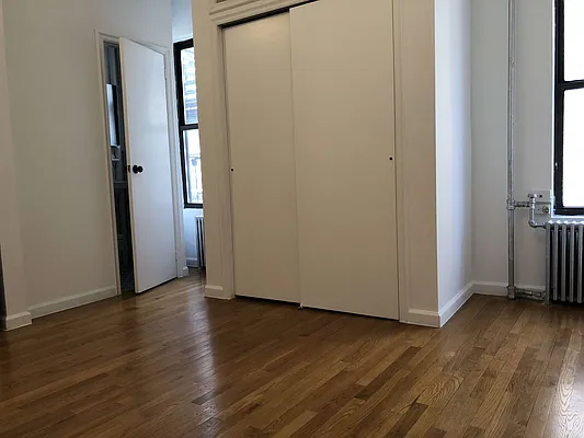 Rented by Michael Palmieri, LREB | media 27
