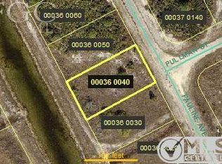 366 Pauline Ave, Lehigh Acres, FL 33974