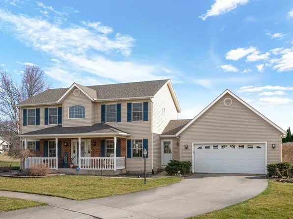 13692 Wood Flower Ct, Granger, IN 46530